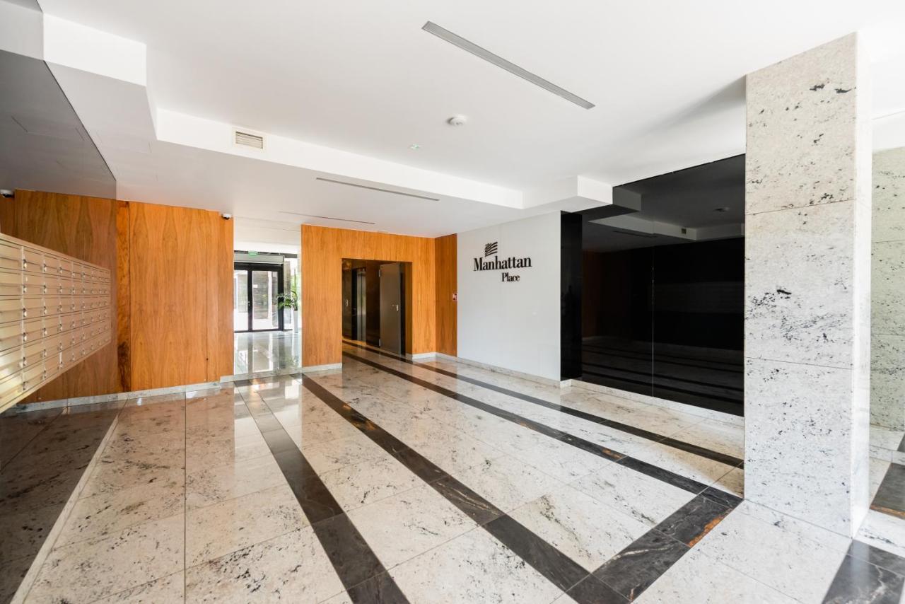 Sluzew Manhattan Place Apartment Warsawa Bagian luar foto