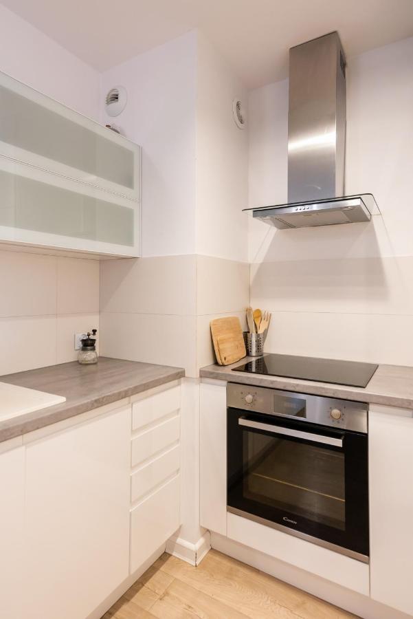 Sluzew Manhattan Place Apartment Warsawa Bagian luar foto